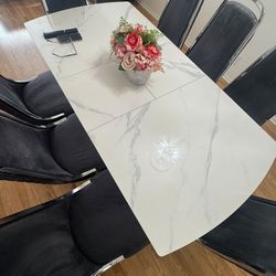 White Table and 8 chairs