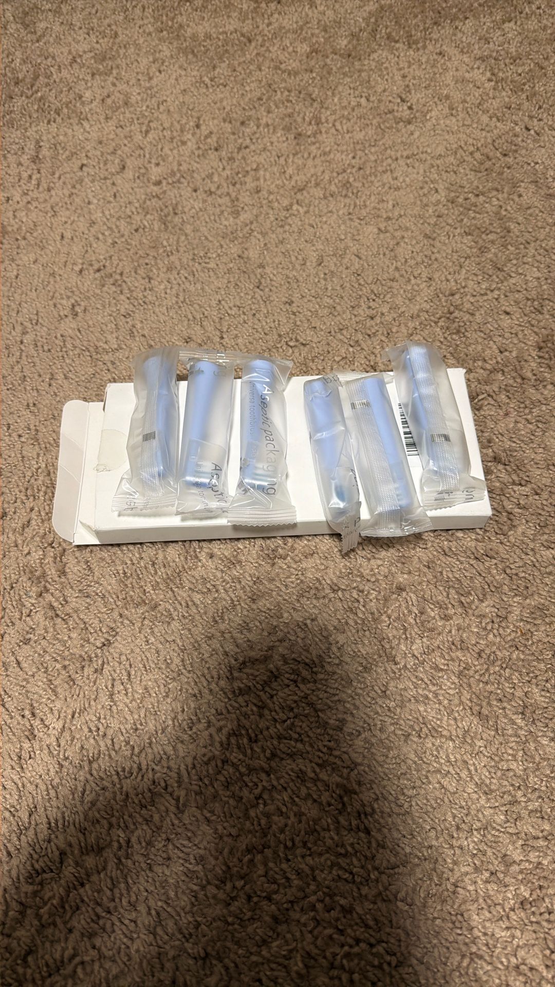 Colgate Hum Replacement Heads 