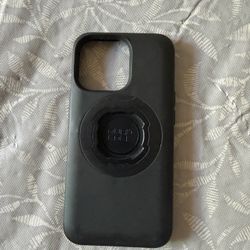 Quad lock iPhone 13 Pro case