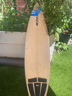 Grom Surfboard 5’10