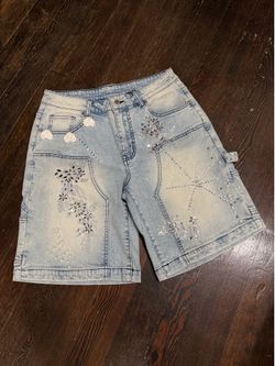 Jorts/ shorts MNML style Valabasas style Levi’s style