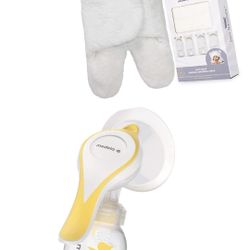 Medela Breast Pump & Organic Cotton Swaddle Wrap