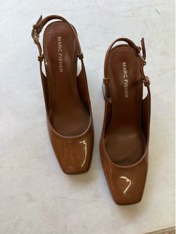 Women’s Marc Fisher Slingback Brown Block Heels size 7.5