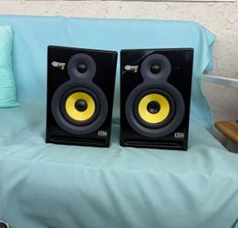 Rokit 5 KRK Speakers