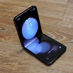 Samsung Galaxy Z Flip5
