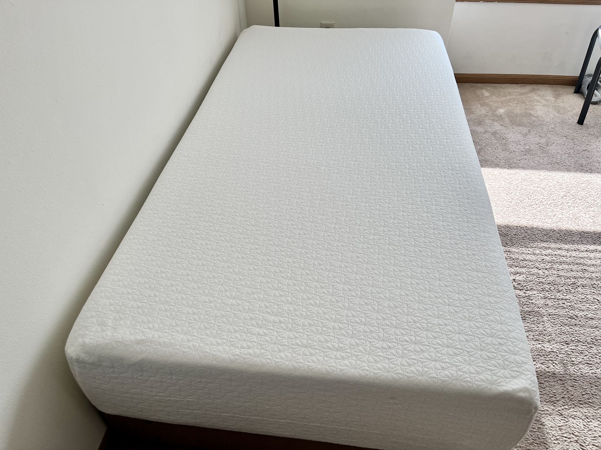 Memory Foam Mattress Twin XL Size
