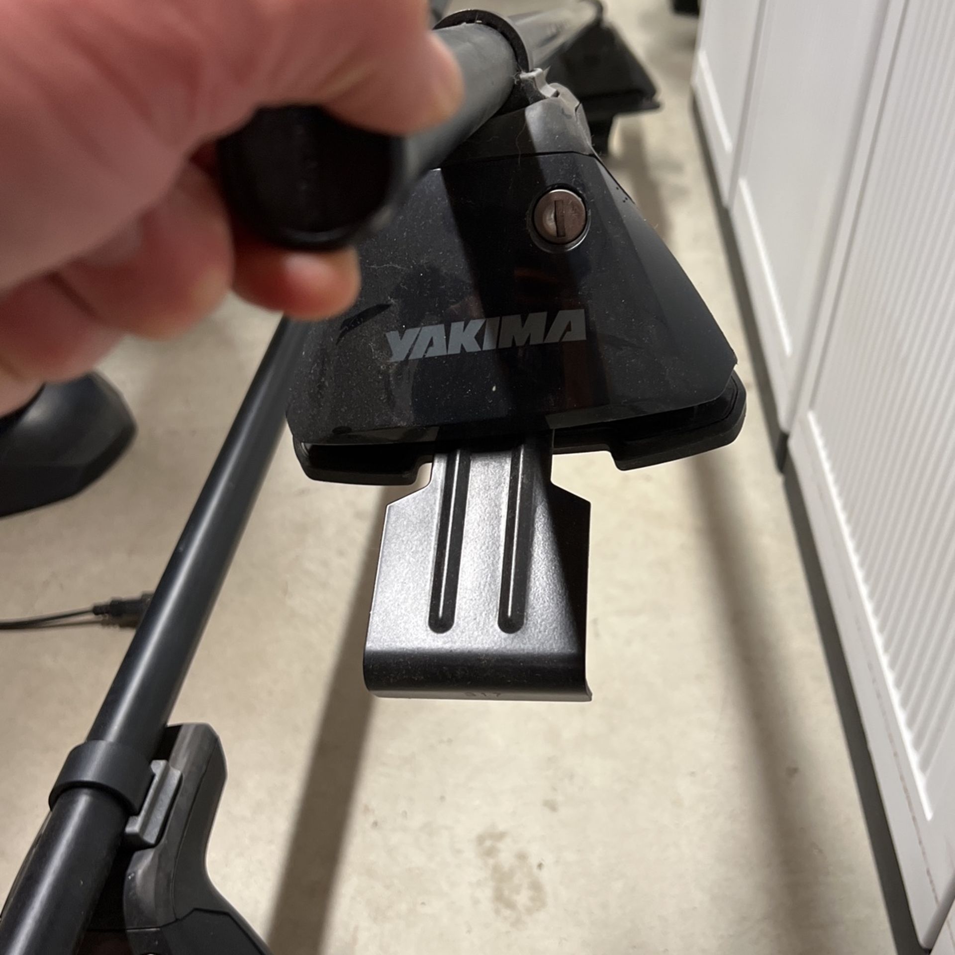 Yakima Car Roof Racks for Sale in Carlsbad, CA OfferUp