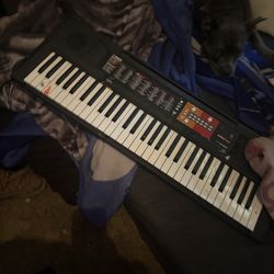 Kids Yamaha piano