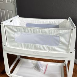 Snuzpod Baby Bassinet 