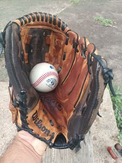 Wilson Leather Glove 