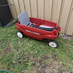 Radio Flyer Kids Wagon