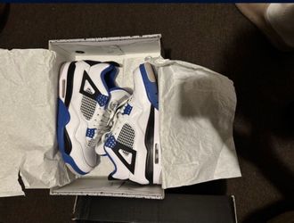 Jordan 4s