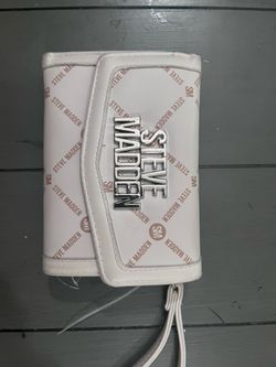 Steve Madden wallet