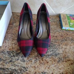 Comfort Plus Pumps, Shoes, Size 7, Red Plaid,