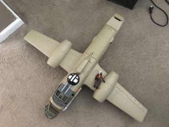 Very Large plane with movable parts, storage and sound