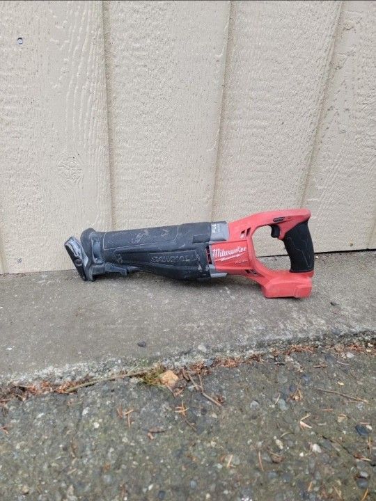 MILWAUKEE 18V FUEL RECIPROCATING SAW CAT#2720 20