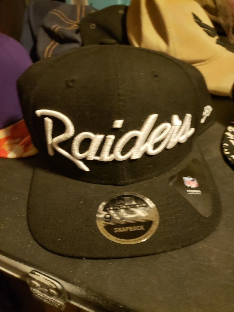 Raiders Football Snap Back Hat