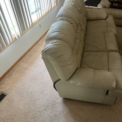 Couch Available In Beaverton 