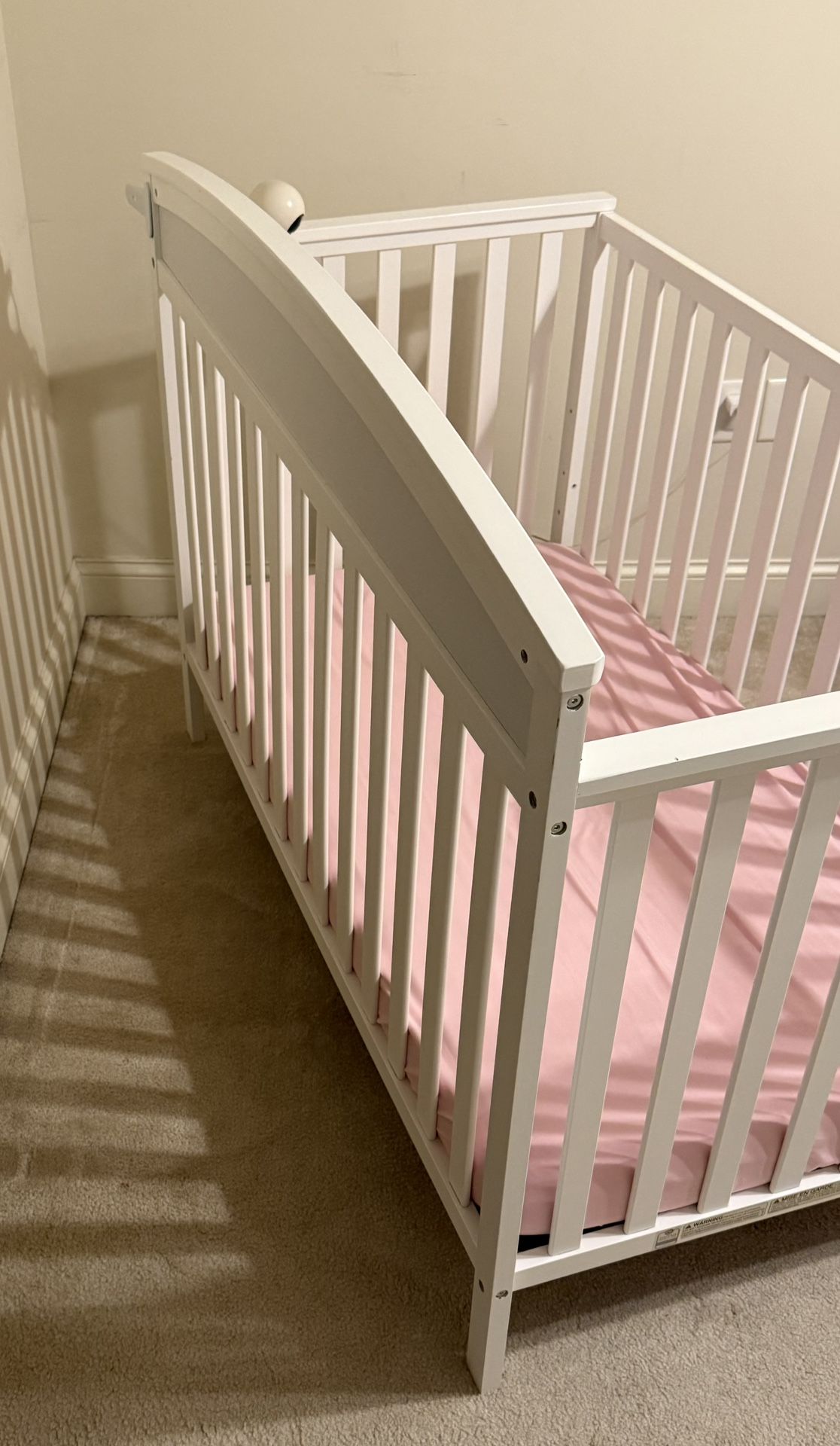 Graco Convertible Crib