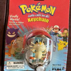 Pokémon Vintage NWT Meowth Key Chain