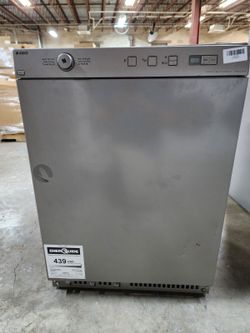 T754T 24 Inch Electric Dryer with 3.9 cu. ft. Capacity, 6 Drying Programs