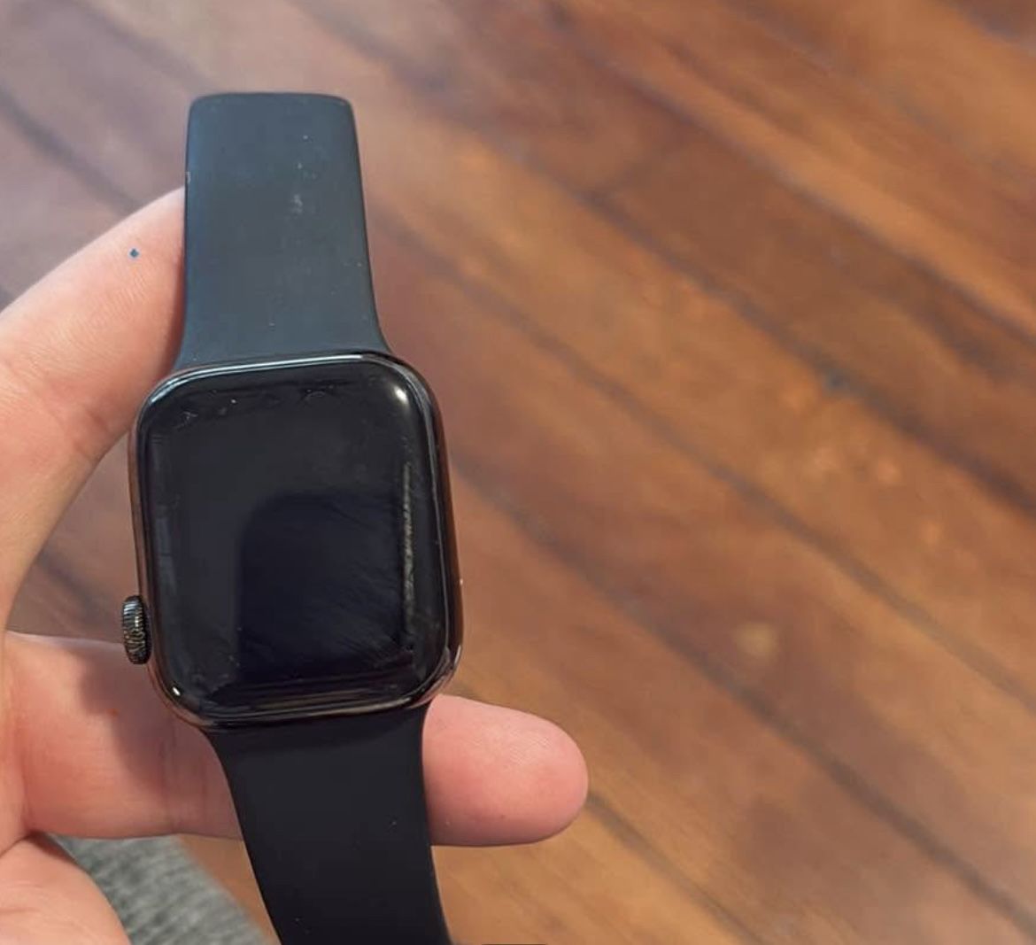 Apple Watch Series 8