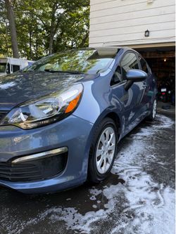 2016 KIA Rio LX