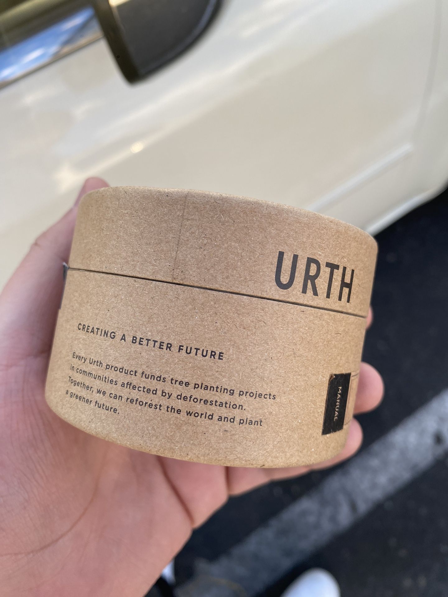 Urth Lens Mount Adapter: Compatible with Nikon F Lens to Sony E Camera Body