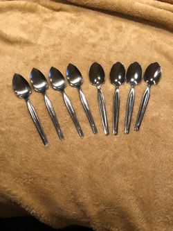 Set of 8 Silver Grapefruit Spoons