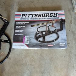 Motorcycle Tire Change Stand W/ Brad Breaker