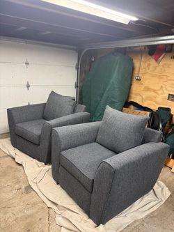 Accent chairs