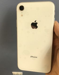 iPhone 8 64GB Factory Unlocked-Silver