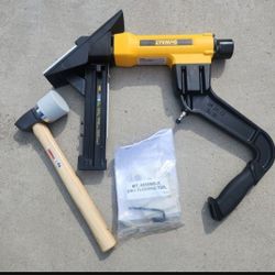NEW > 2-in-1 Pneumatic 15.5-Gauge and 16-Gauge Flooring Tool