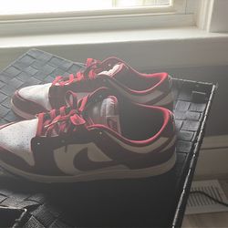 Jordan 1s low size 10 men