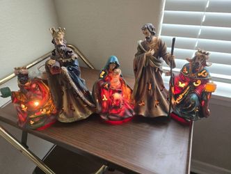 Vintage Ceramic Light Up Nativity Electric Christmas Decorations 