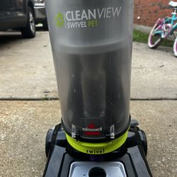 BISSELL 2252 CleanView Swivel 