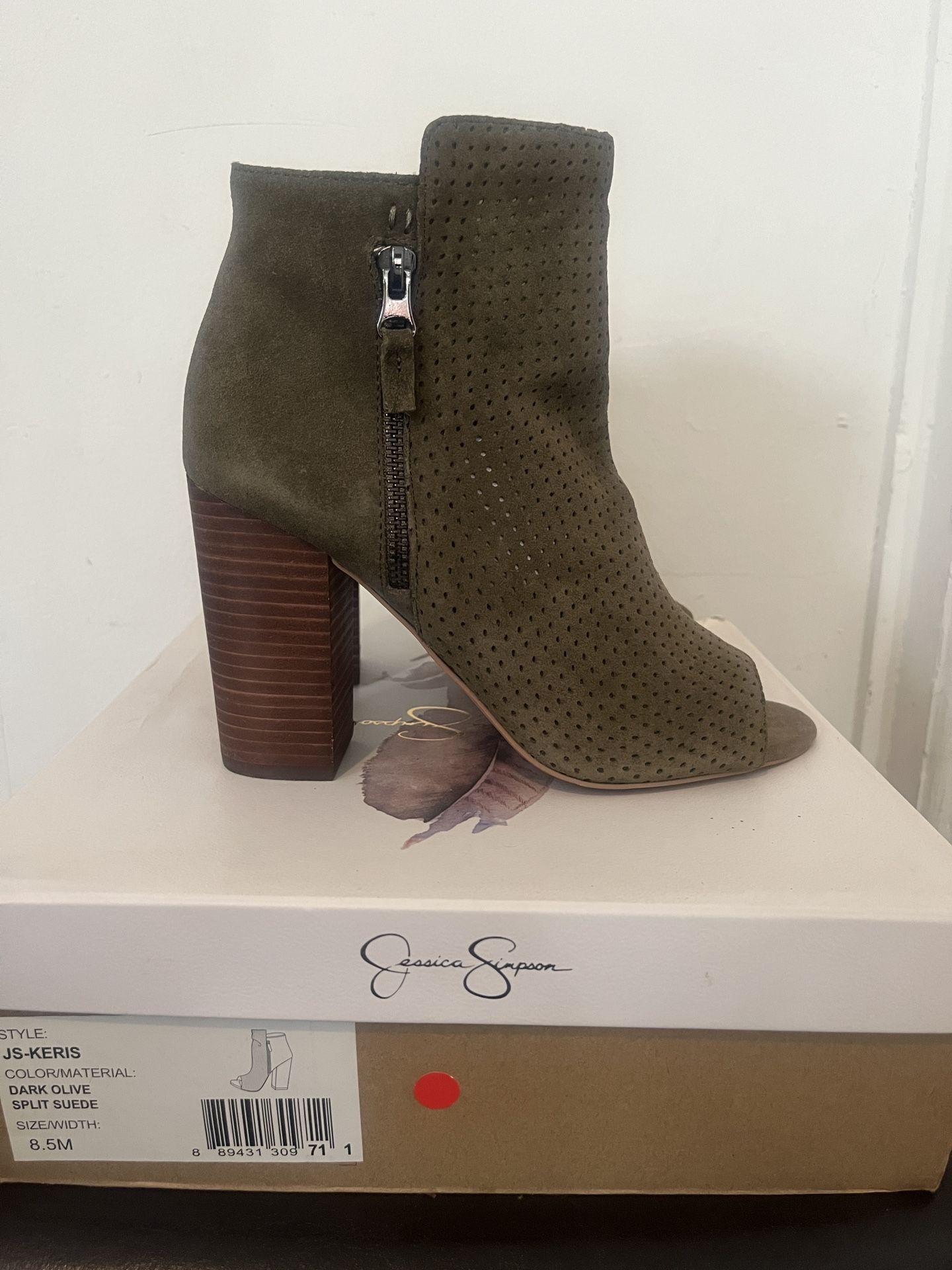 Jessica Simpson Olive Suede Heels