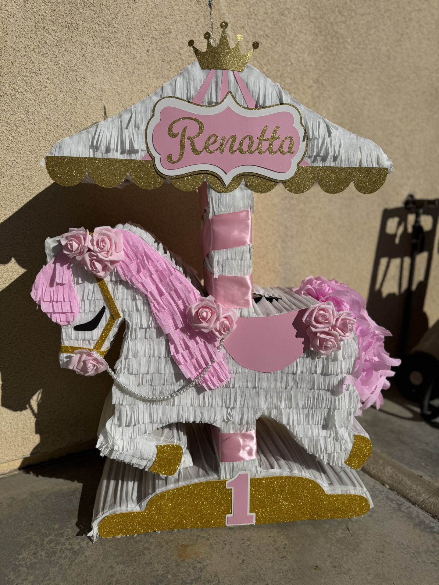 Carousel Pinata