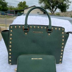 Michael kors set