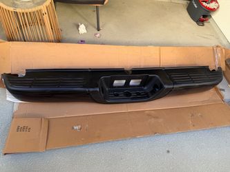Rear bumper 2000-2006 Toyota Tundra