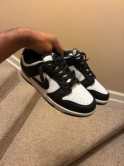 Size 10 65$ Nike Dunk Low Black White Sneakers