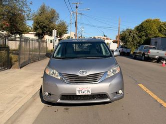 2011 Toyota Sienna