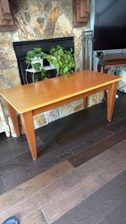 Beautiful wood Coffe table //