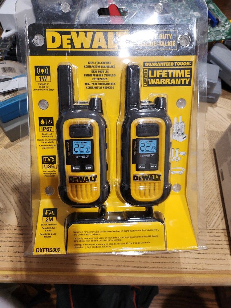 DeWALT Walkie Talkie. NEW