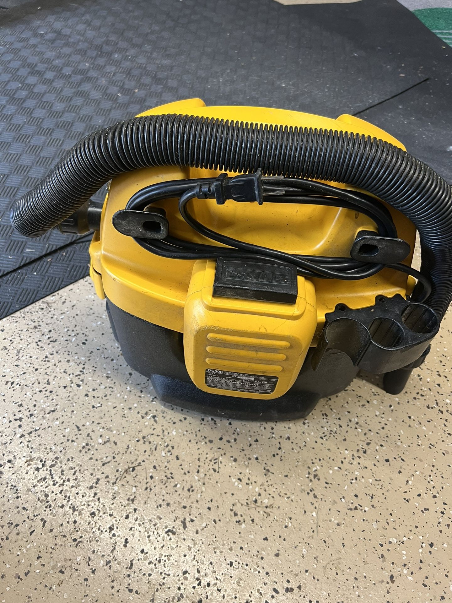 Dewalt Corded/cordless Vacuum