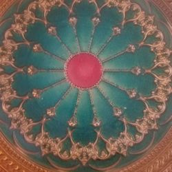 BEAUTIFUL DETAILED PLATTER