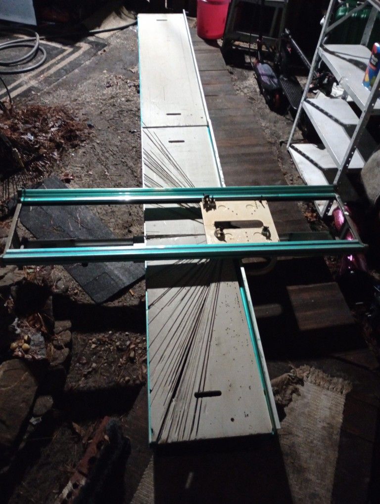 Tapco Cutting Table With Extension