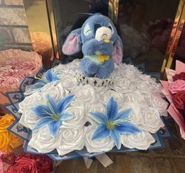 Stitch Bouquet 37 Roses