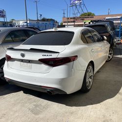 2018 Alfa Romeo Giulia  