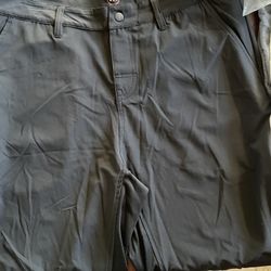 Travis Mathew Shorts…Read Description 